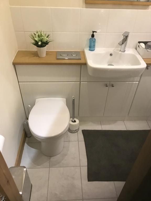 Deri-Down Guest House Abergavenny Extérieur photo