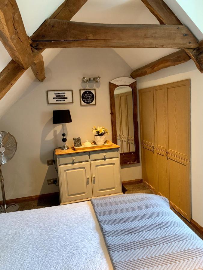 Deri-Down Guest House Abergavenny Extérieur photo